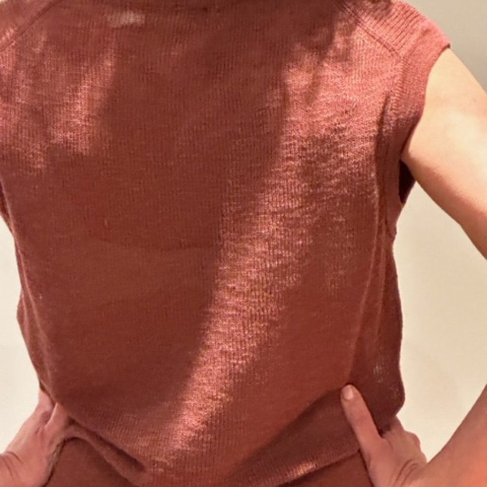 WOMEN TOP - Picture 3 of 3